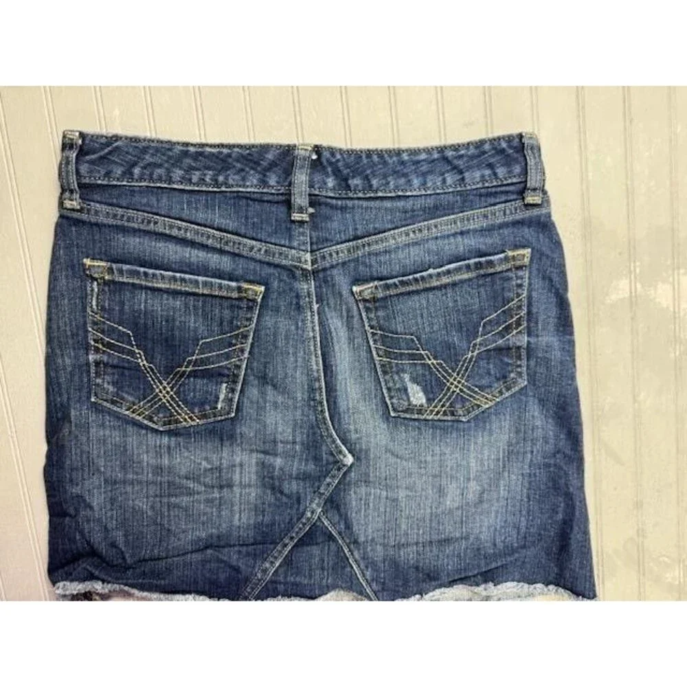 Gap Size 4 27 Womens Skirt Denim Jean Stretch Short Distress Raw Hem